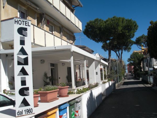 Giamaica Hotel Viserba Di Rimini Ngoại thất bức ảnh